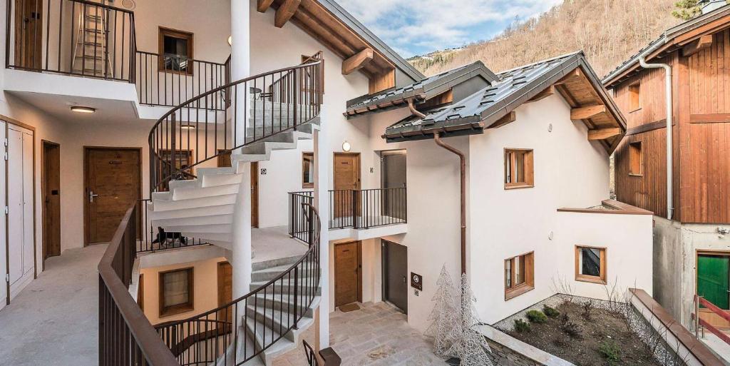 Budova, v ktorej sa apartmán nachádza