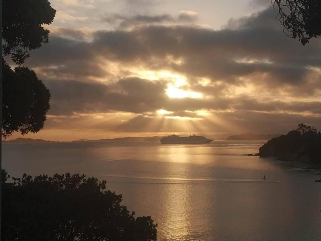 Takapuna Bay - Resim 15