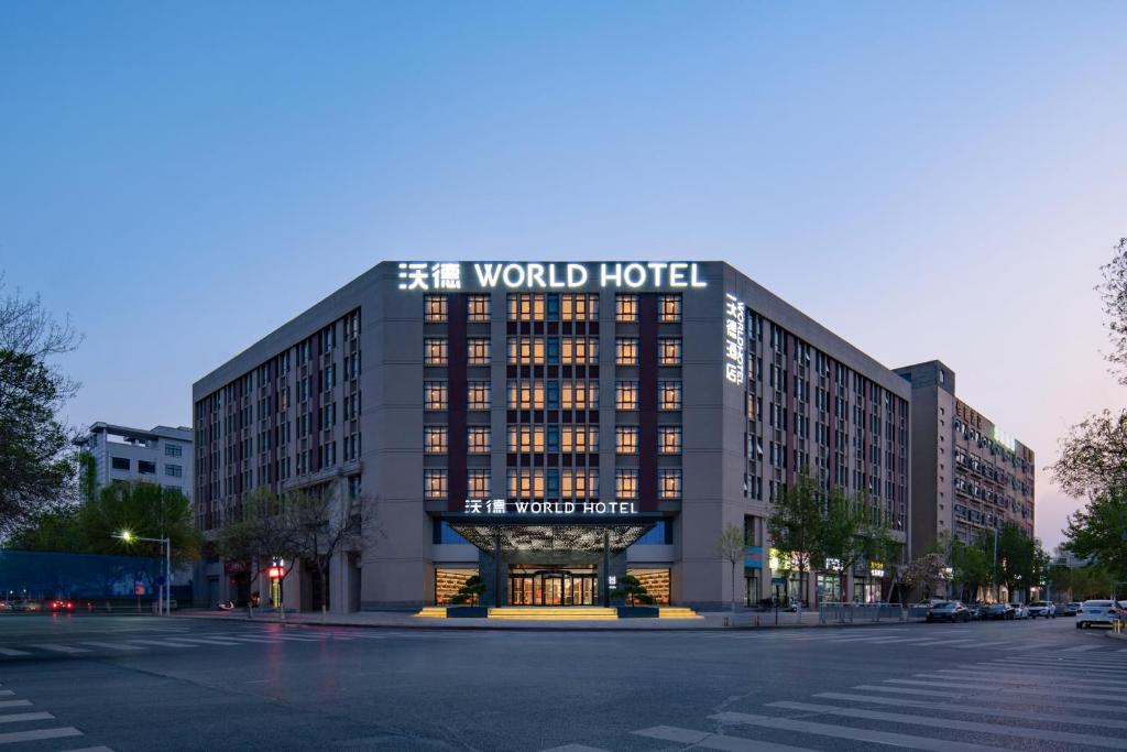 El edificio en el que está el hotel