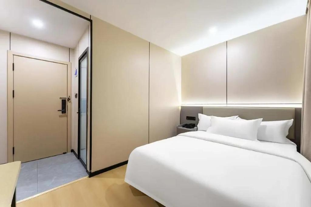 Foto dalla galleria di World Smart Hotel Shandong Cancer Hospital Branch a Jinan