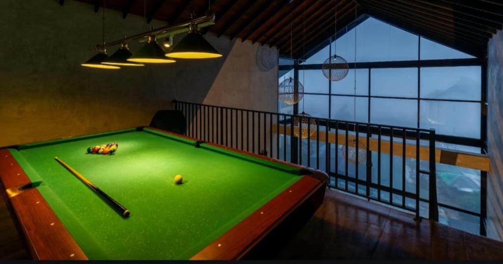 Biliár nebo kulečník v ubytování Highland Stonehouse Luxury Boutique Hotel