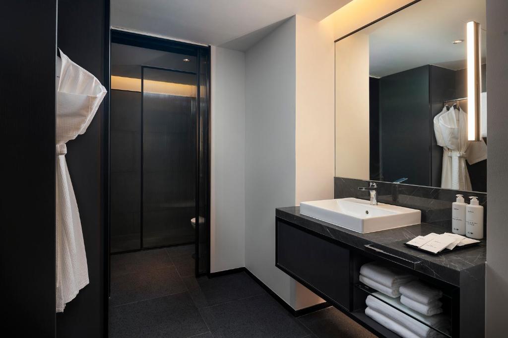 Radisson Hotel Don Mueang Bangkok - Resim 41