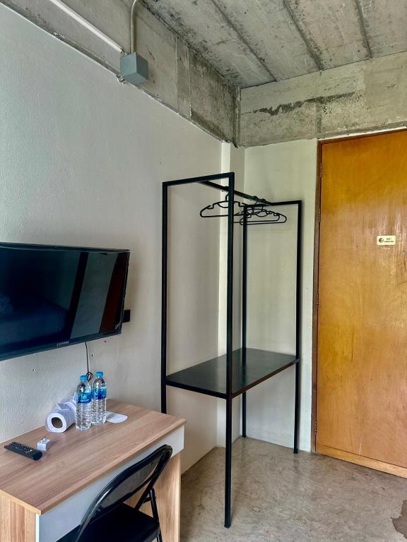 Ella Lamoon - Resim 7