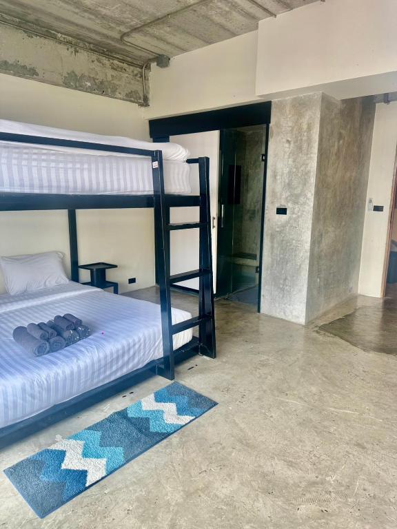 Ella Lamoon - Resim 23