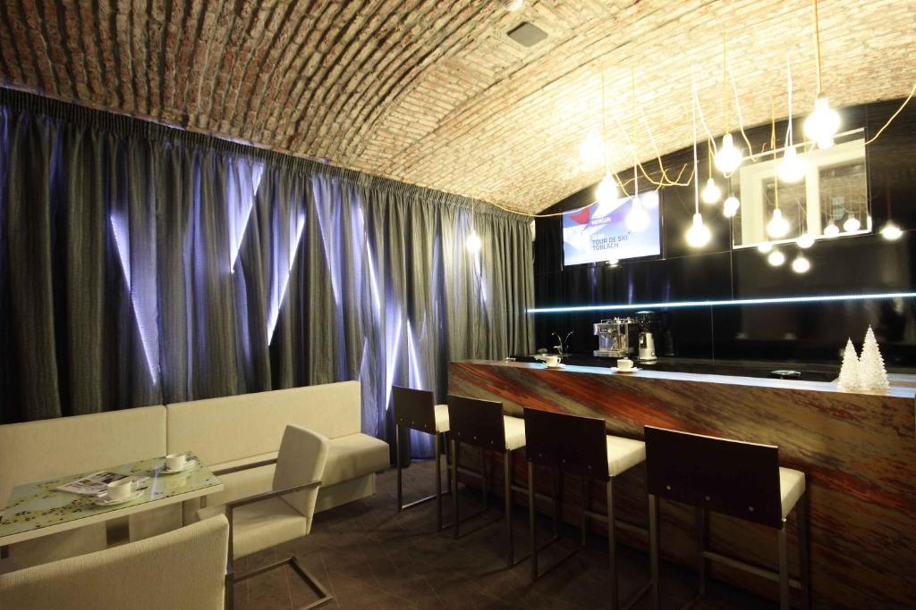 Pure White - Resim 16