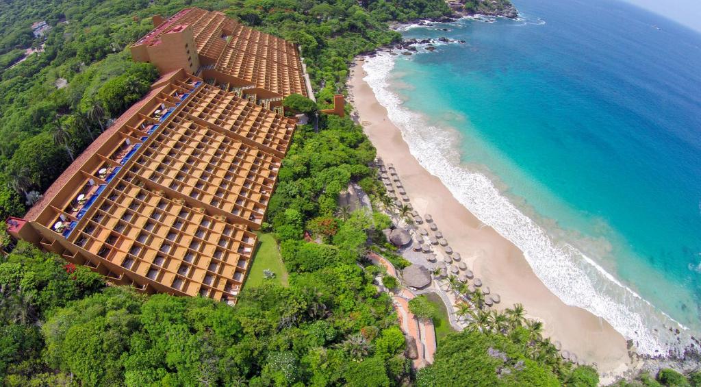 Las Brisas Ixtapa