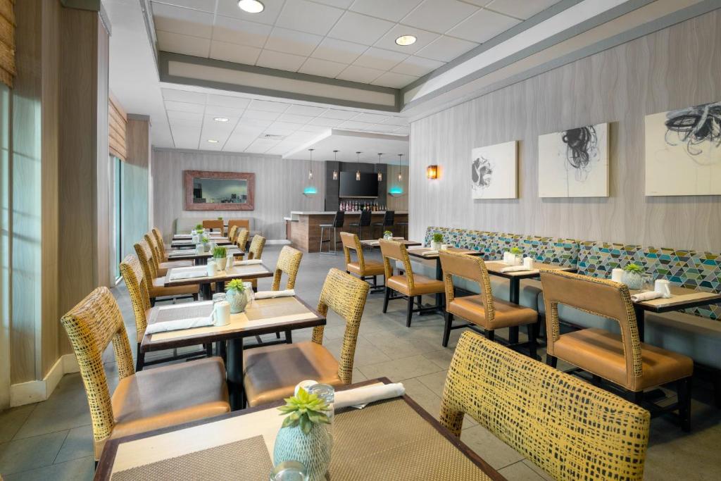 Holiday Inn Miami-Doral Area by IHG photo