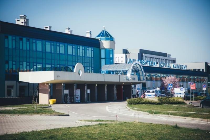 Budova, v ktorej sa apartmán nachádza