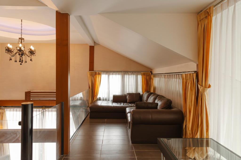 House of Happiness - Resim 34