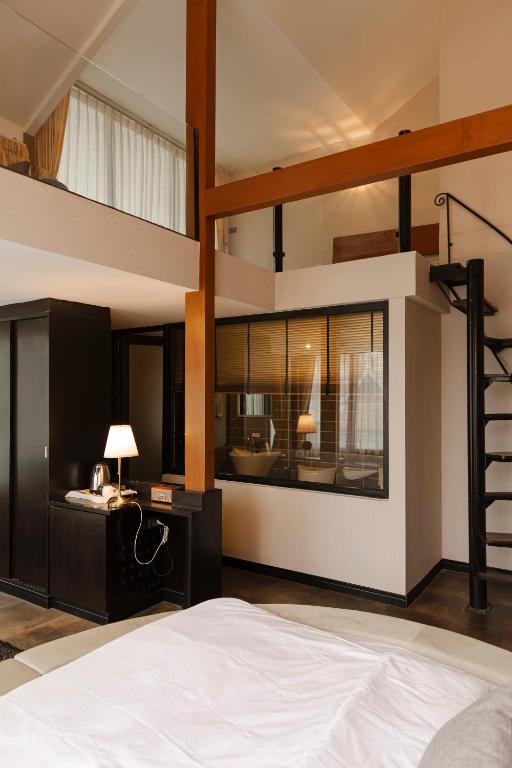 House of Happiness - Resim 22