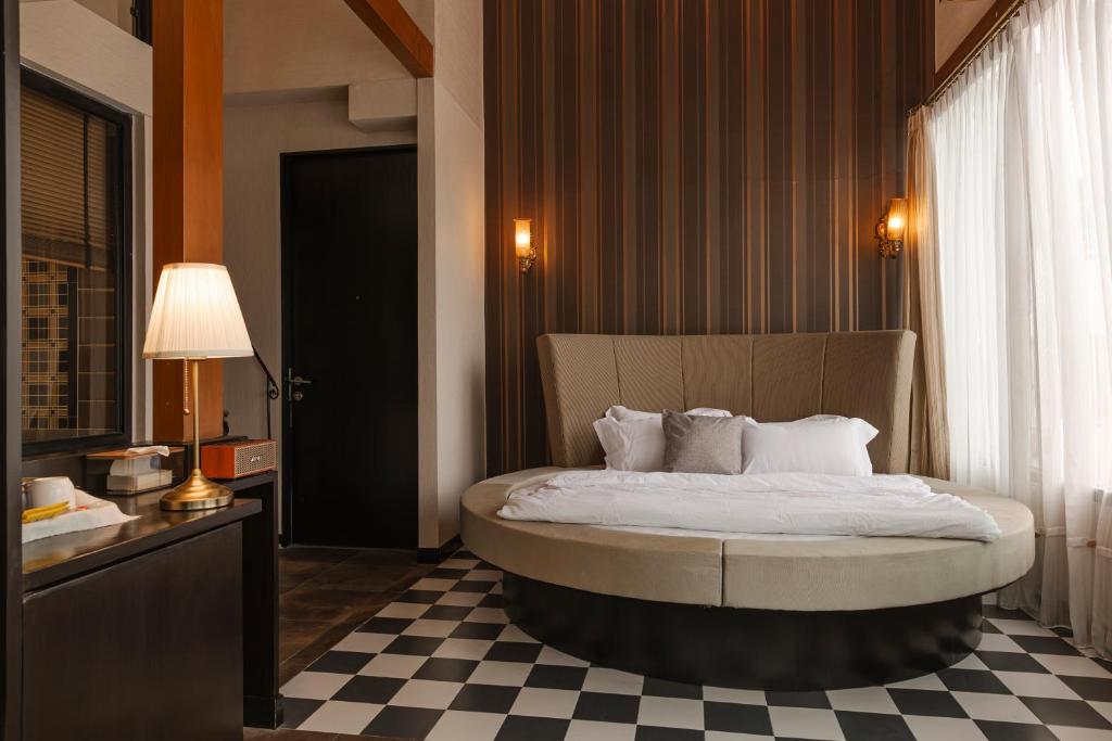 House of Happiness - Resim 32