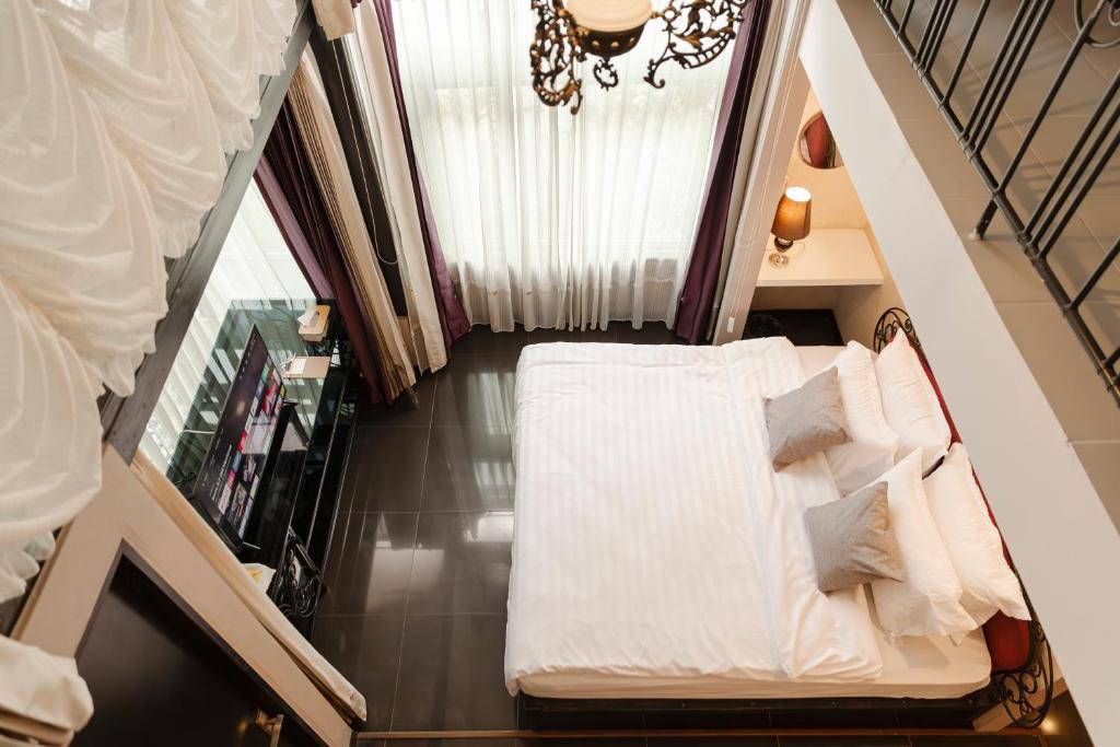 House of Happiness - Resim 30