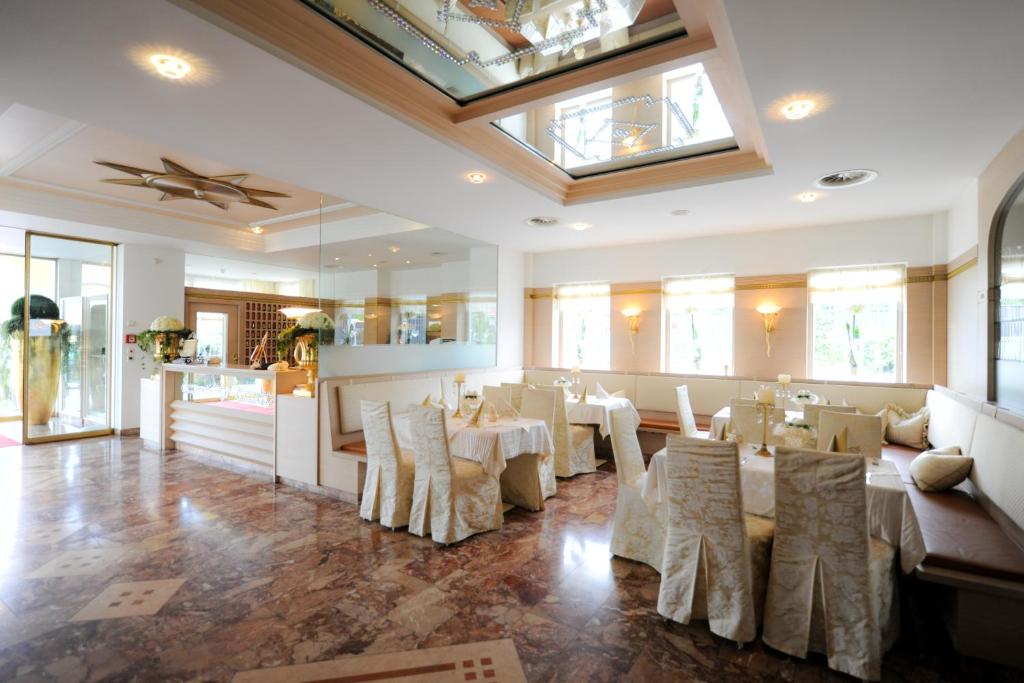 Rumer Hof - Resim 30