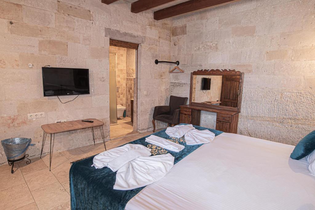 Elegance Cave Suites & Restaurant - 5