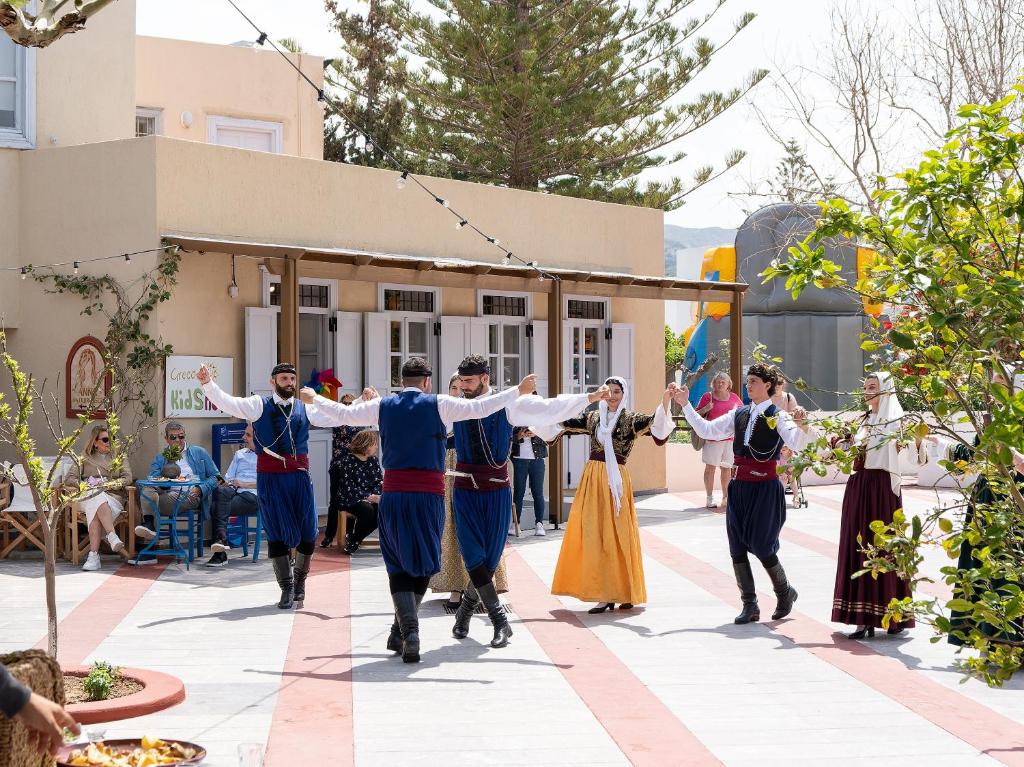 Гости Grecotel Creta Palace
