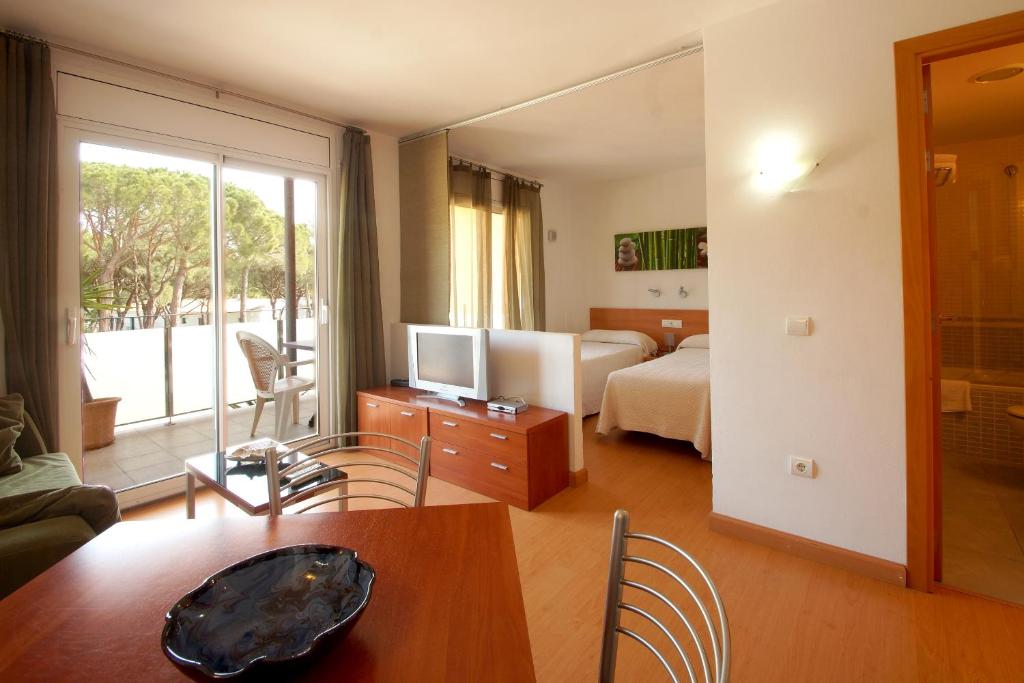 Aparthotel Arenal, Pals – Updated 2023 Prices