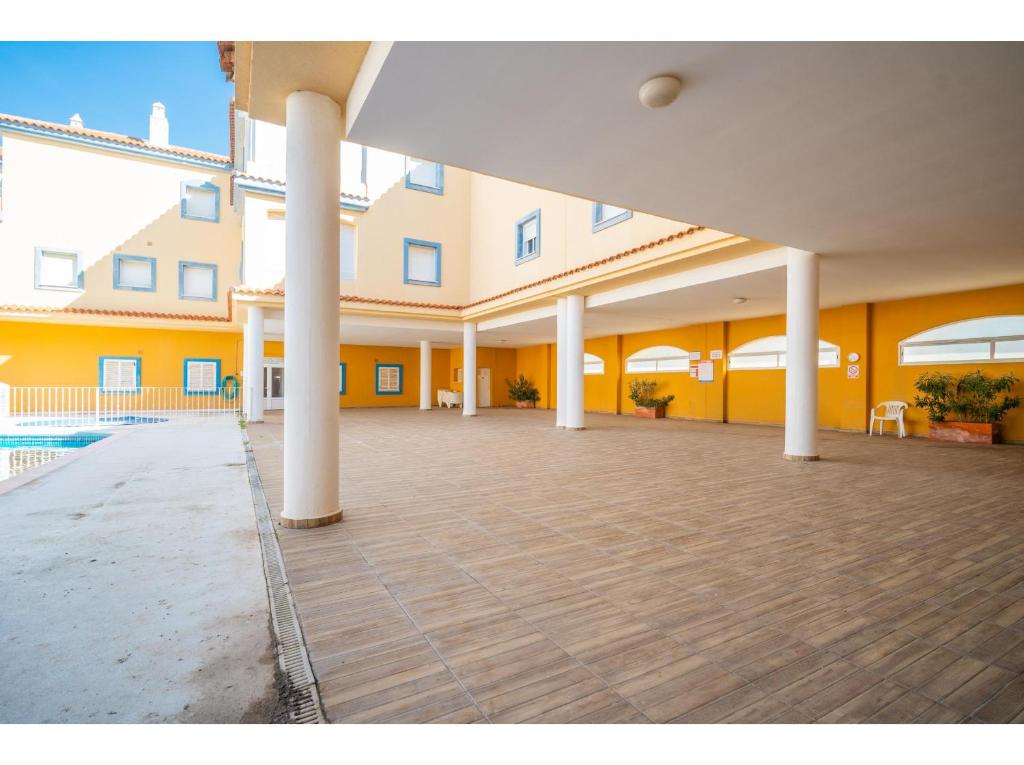 Basen w obiekcie Apartamento 2H Zahara Mar lub w pobliżu