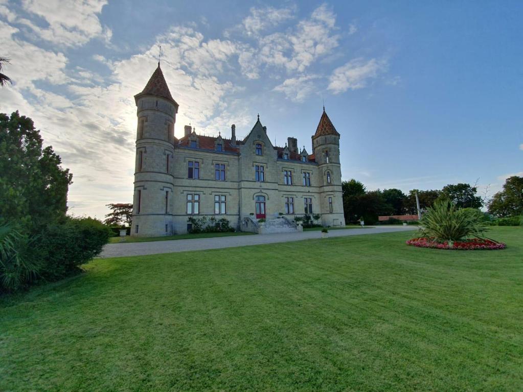 Chateau Moncassin - Cottage (4 Adultos)