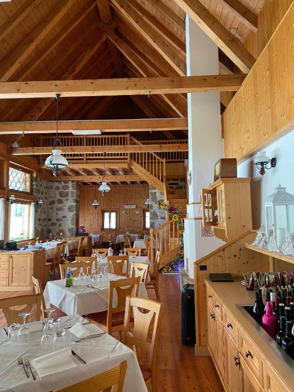 Restaurace v ubytování Hotel Aplis