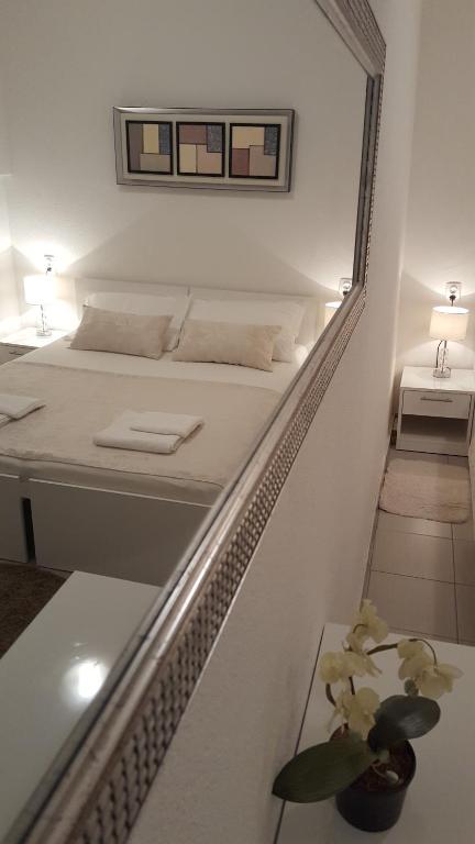 Postel nebo postele na pokoji v ubytování Rooms Valentino