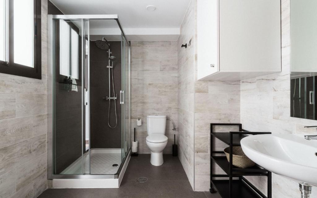 Limehome Granada Calle Lopez Rubio - 6