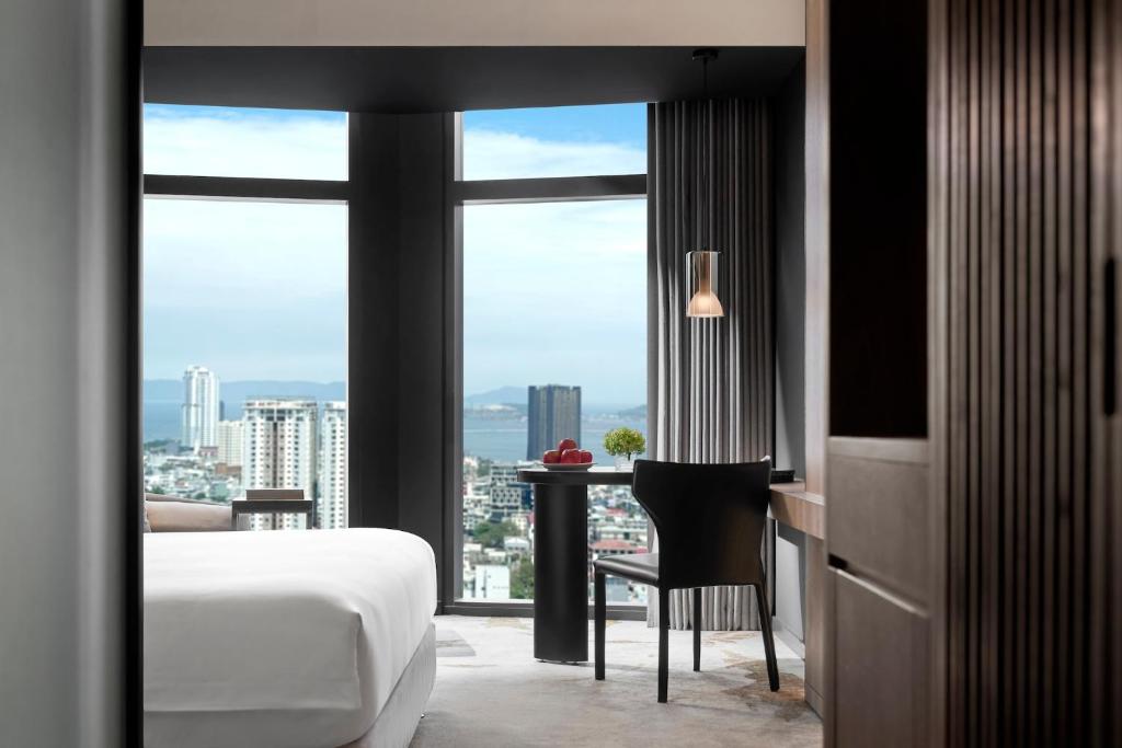 Phòng Tiêu Chuẩn Có Giường Cỡ King Nhìn Ra Sông
