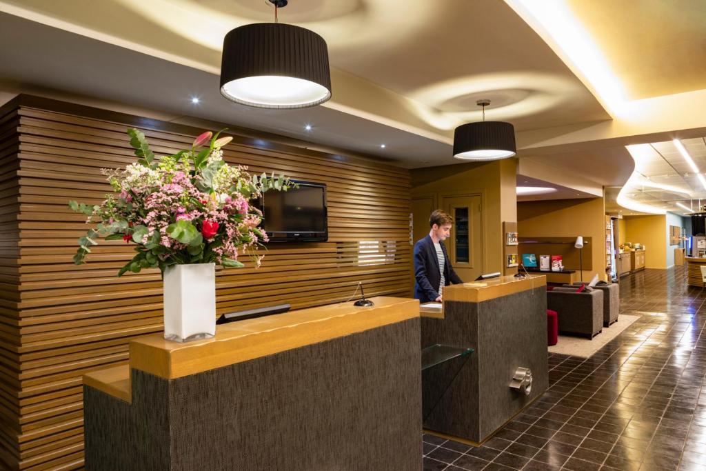 Escale Oceania Aix-en-Provence - Resim 44