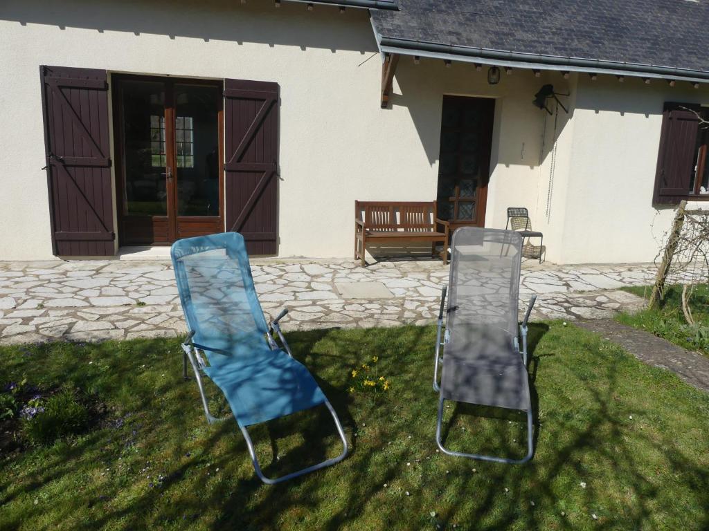 Vonkajšia záhrada v ubytovaní Le clos fleuri - Chambres d'hôtes