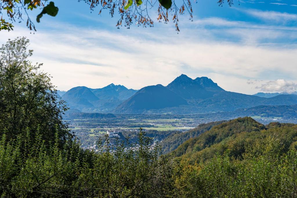 Romantik Hotel Die Gersberg Alm mit Panoramablick auf Salzburg - Resim 9