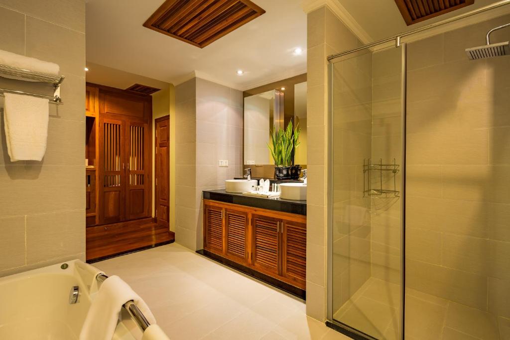 Koupelna v ubytování Angkor Miracle Resort & Spa