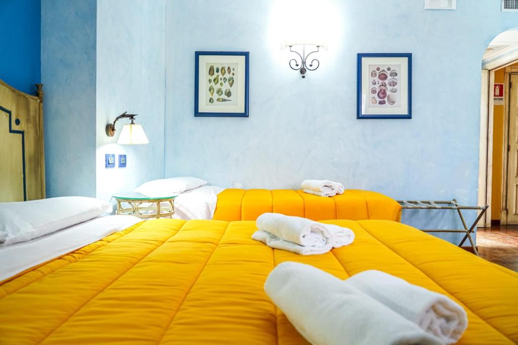 Postel nebo postele na pokoji v ubytování Motel - Hotel Nautico Pozzallo