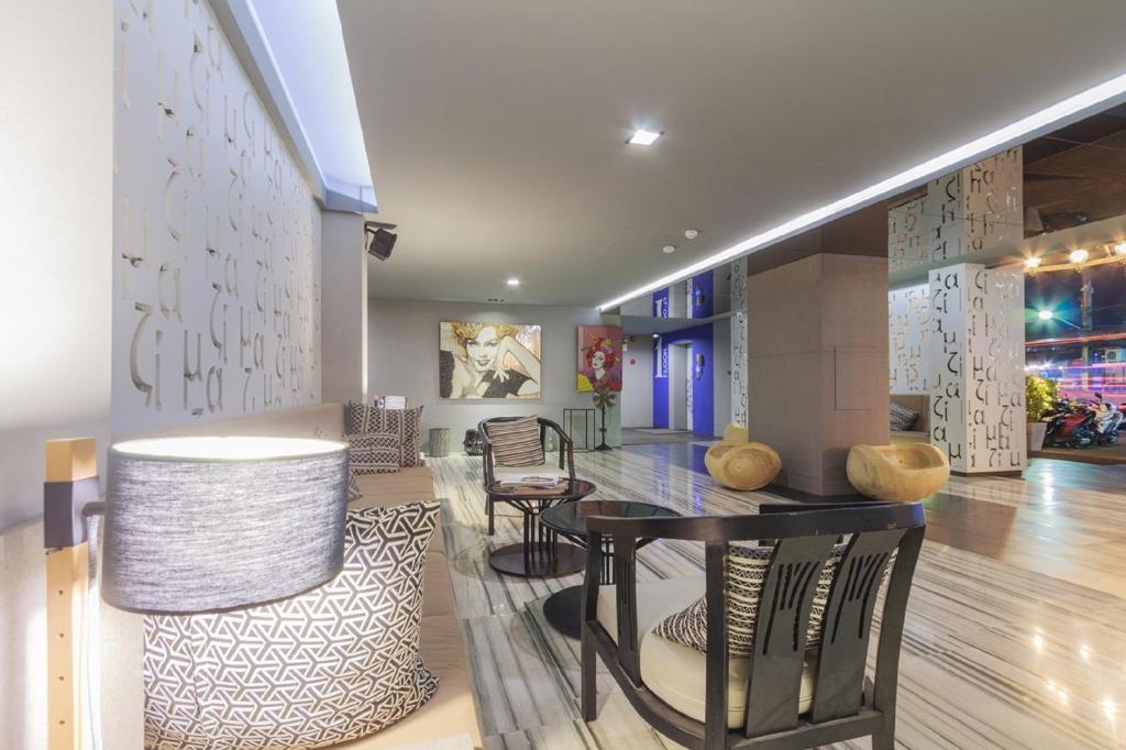 Posezení v ubytování Mazi Design Hotel by Kalima