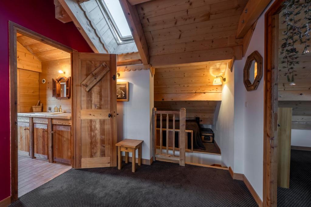Kuchyň nebo kuchyňský kout v ubytování Parenthèse Enchantée - Vue panoramique - Cheminée