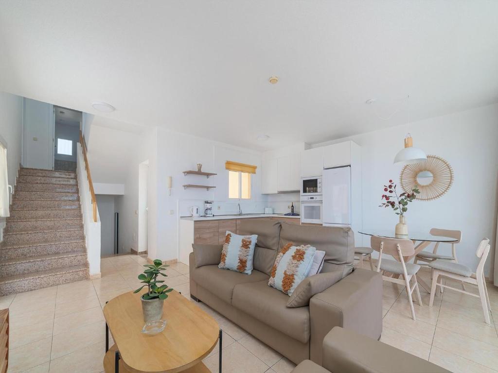 Kuchyň nebo kuchyňský kout v ubytování Vacation Rentals Villas Monte Solana, Jandía