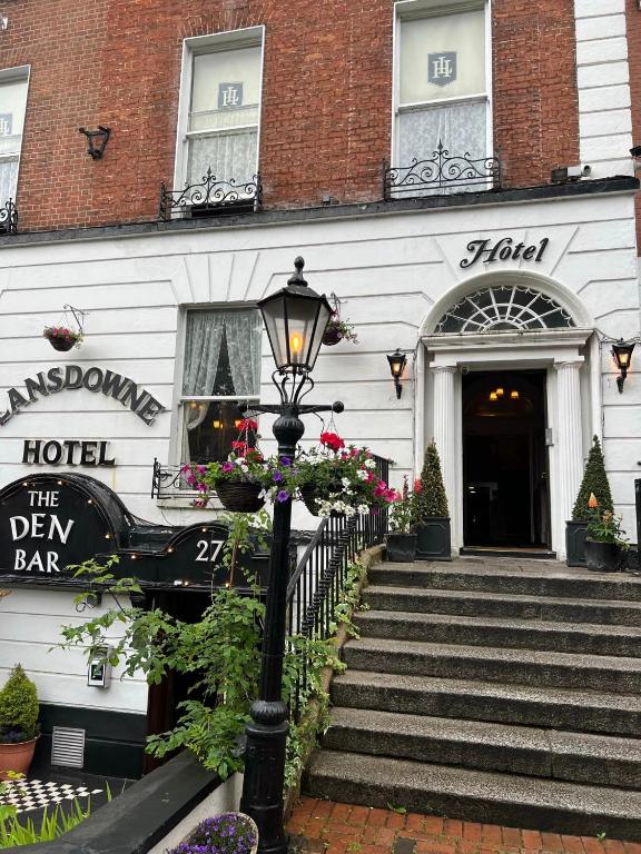 The Lansdowne Hotel - Resim 11