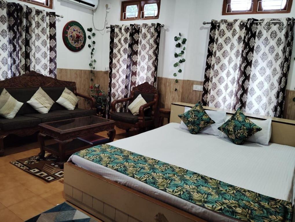 Postel nebo postele na pokoji v ubytování Amazing Homestay