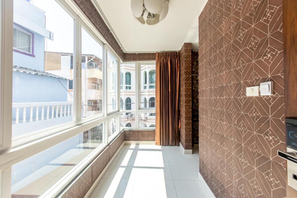 Sun Sky Resort Near Beach - Resim 37