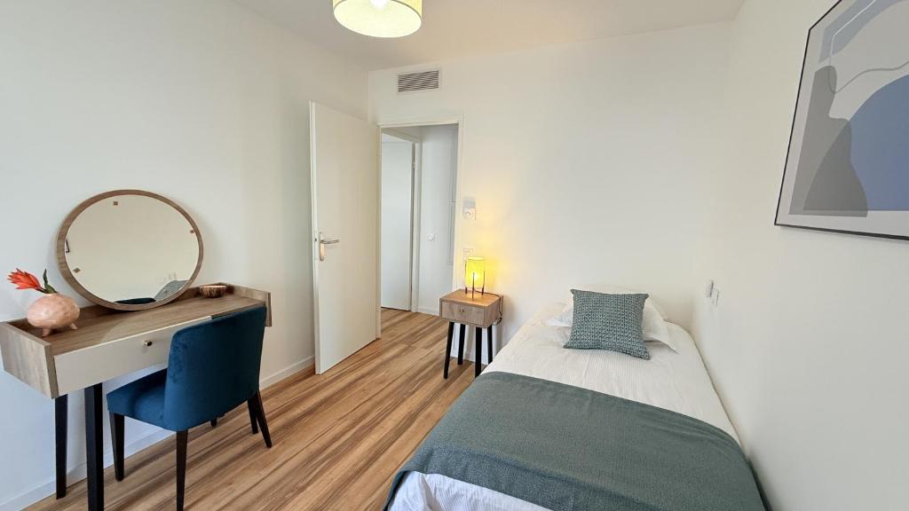 DOMITYS - Carmina - 10