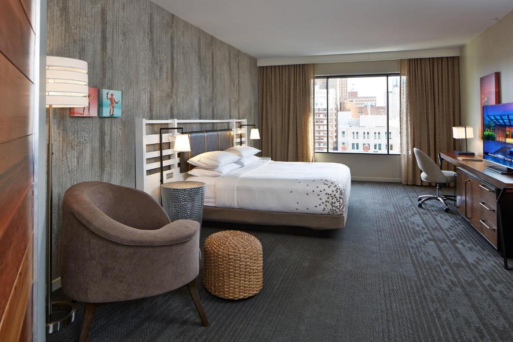 The Worthington Renaissance Fort Worth Hotel - 
