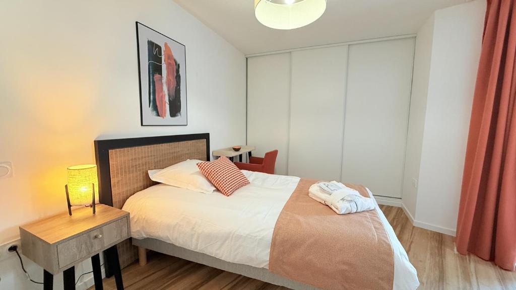 DOMITYS - Carmina - 1