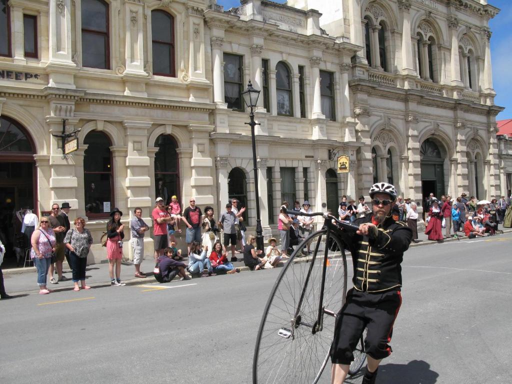 Merrybrook Studio - Resim 13