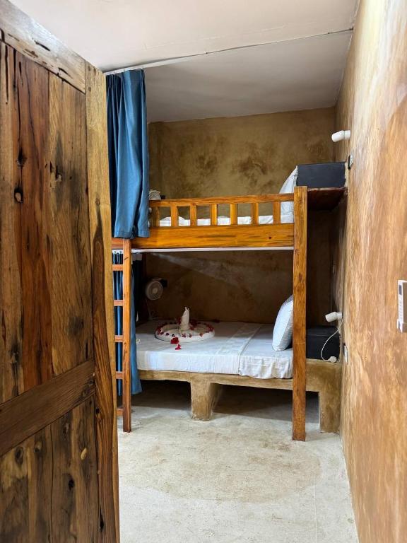 Postel nebo postele na pokoji v ubytování Compass Hostel