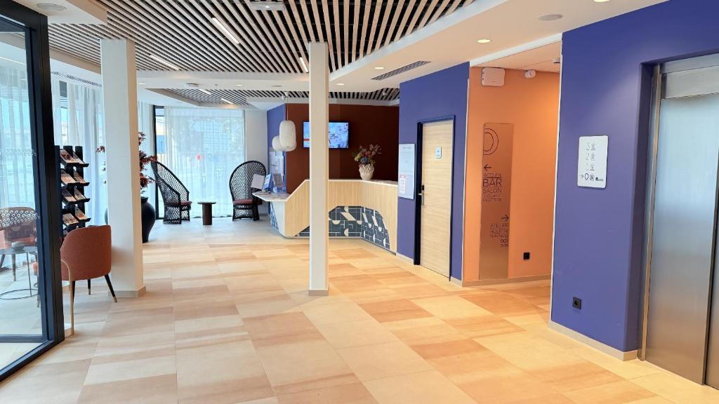 DOMITYS - Carmina - 16