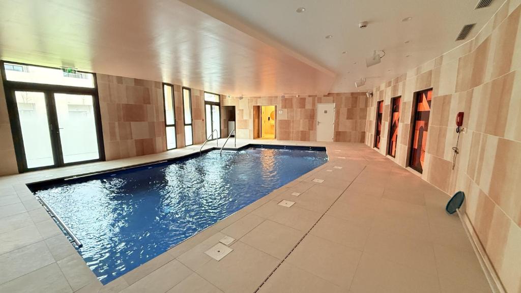 DOMITYS - Carmina - 17