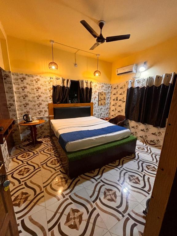 Postel nebo postele na pokoji v ubytování Plush hotels