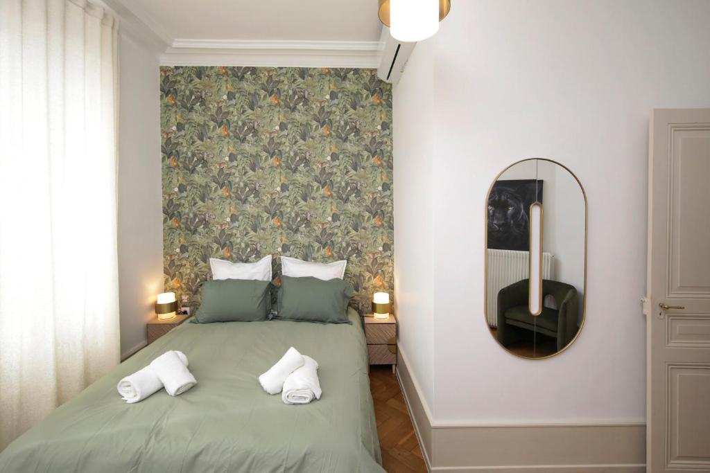 LE LYNX HAUSSMANIEN appartement tout confort, climatisé avec parking privé, à deux pas du centre – photo 26