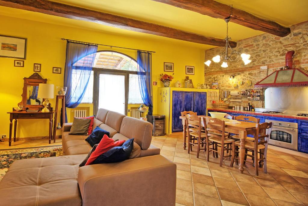 Posedenie v ubytovaní Villa Sabrina by PosarelliVillas