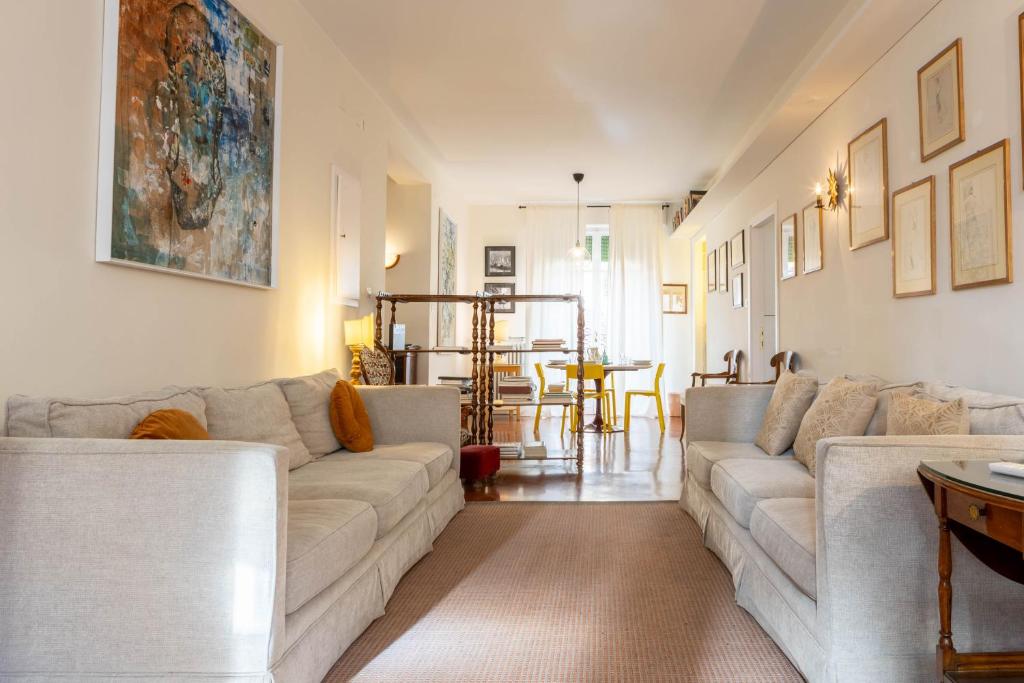 Pitti Deluxe Apartment
