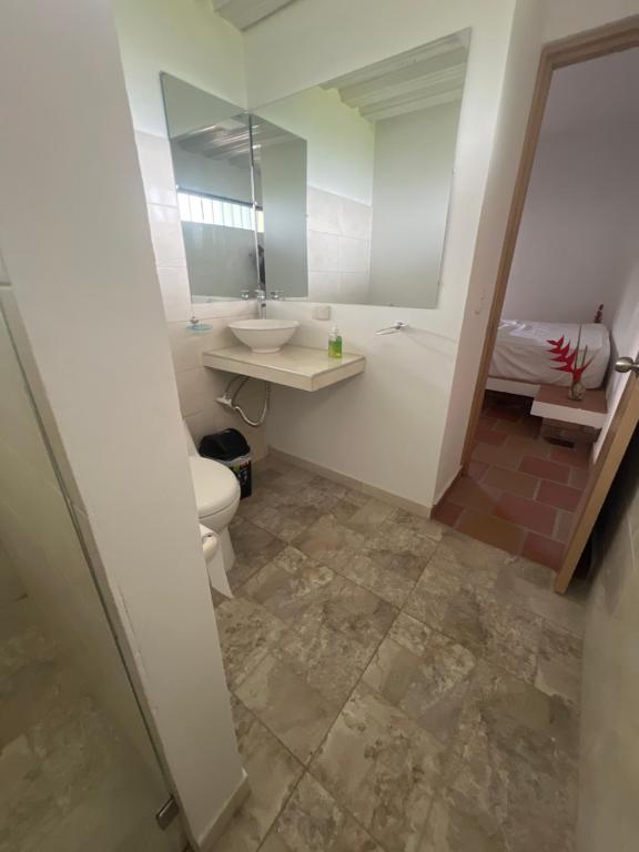 Koupelna v ubytování Hotel Casa Cuenca