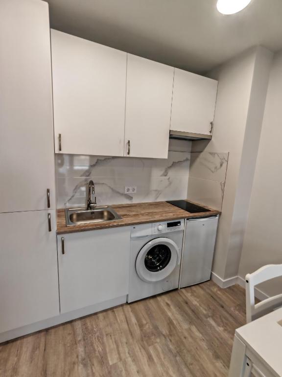 Kuchyňa alebo kuchynka v ubytovaní Apartament with sea view